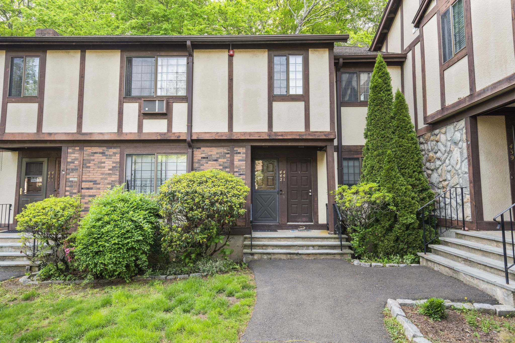 442 Swanson Crescent 442