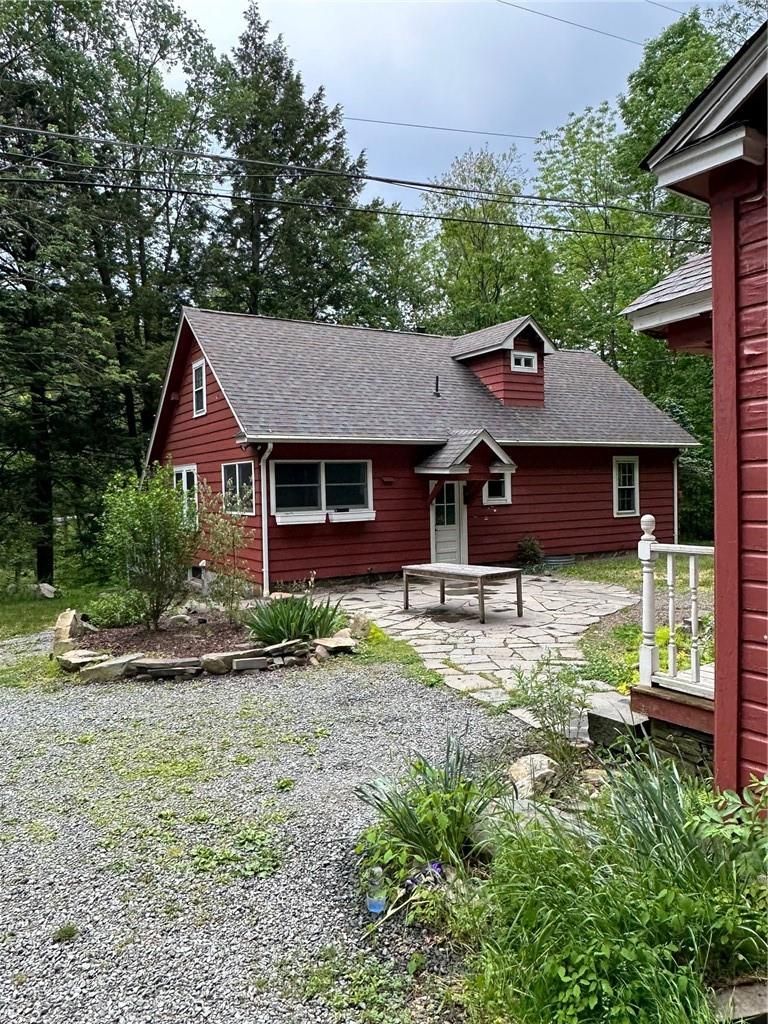 85 Homestead Road