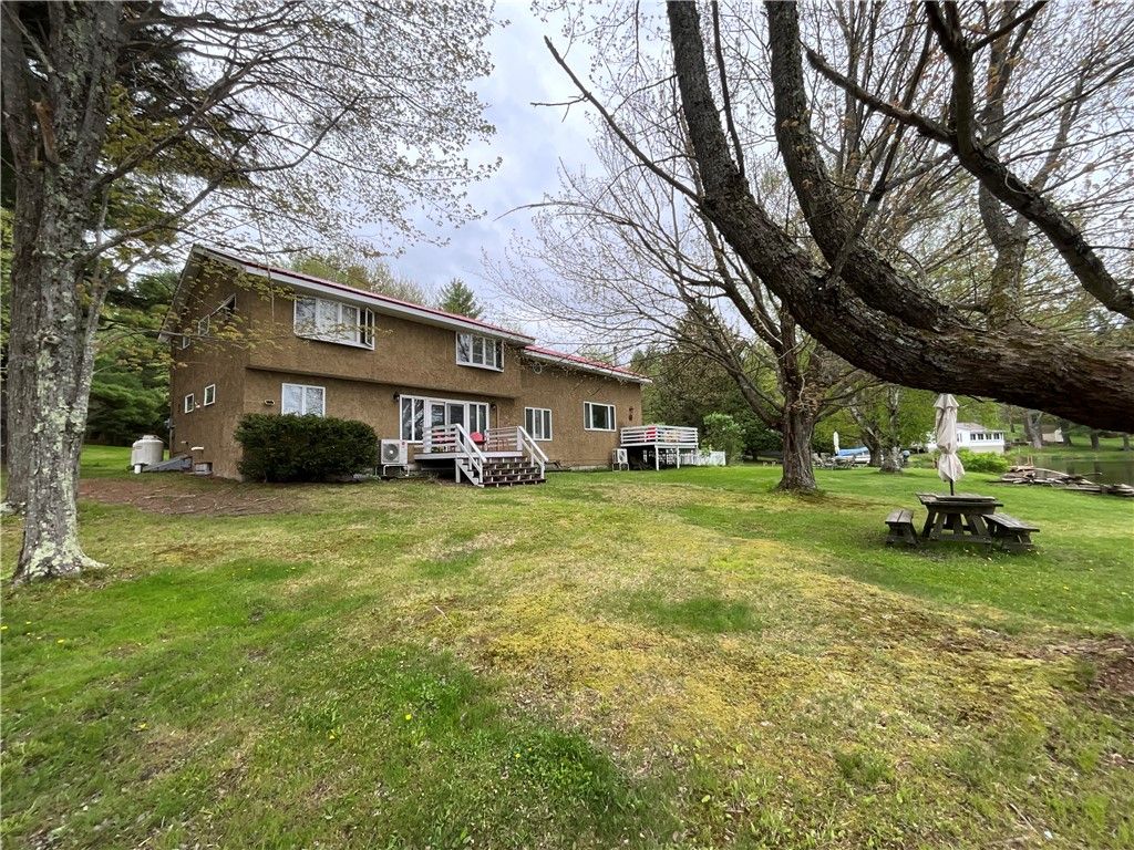 70 E Masonville Pond Road