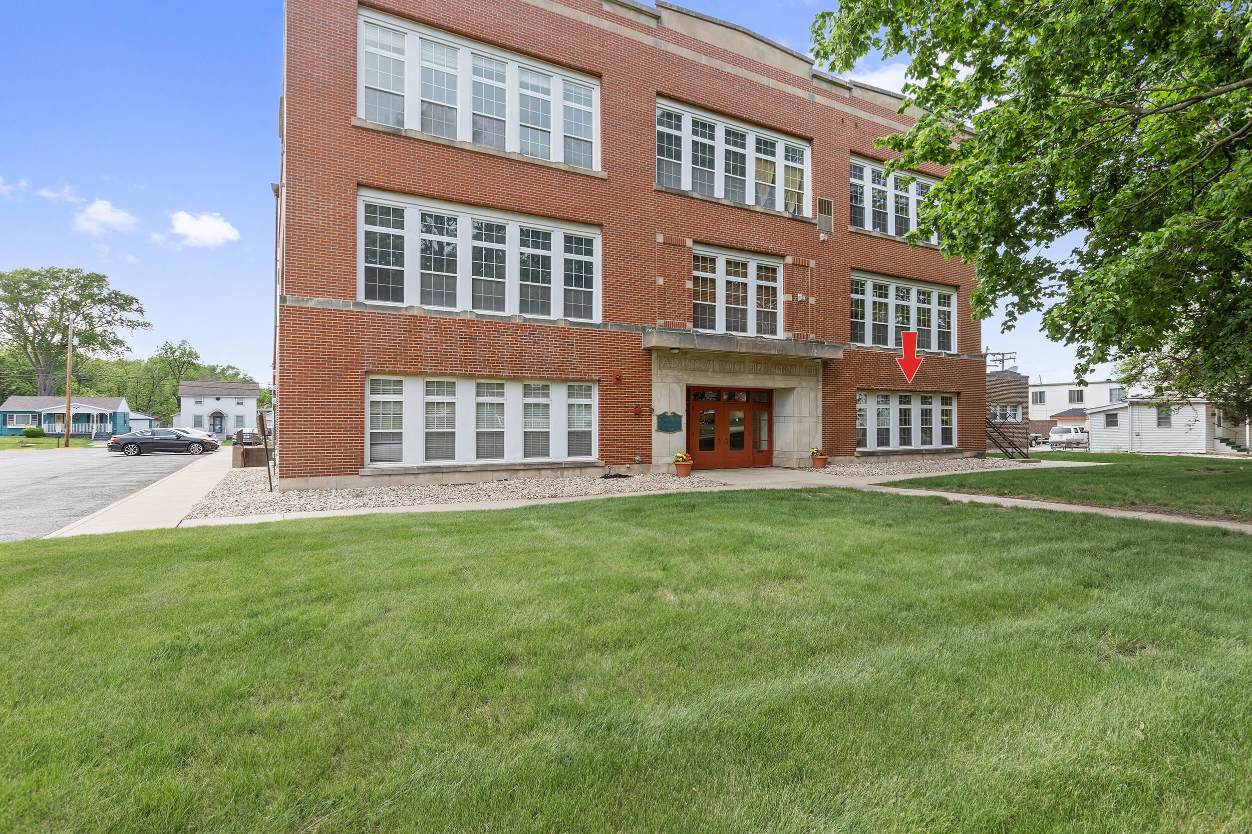 311 S Court Street 104