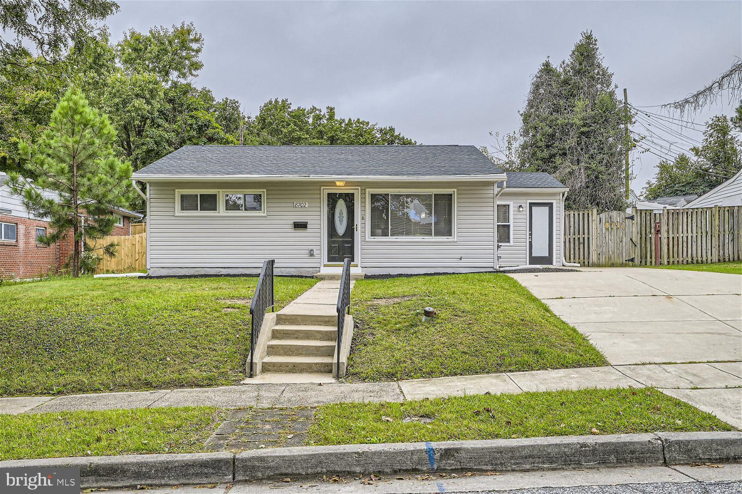 8702 Richmond Avenue