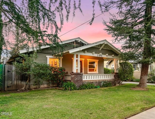 393 Flower Street
