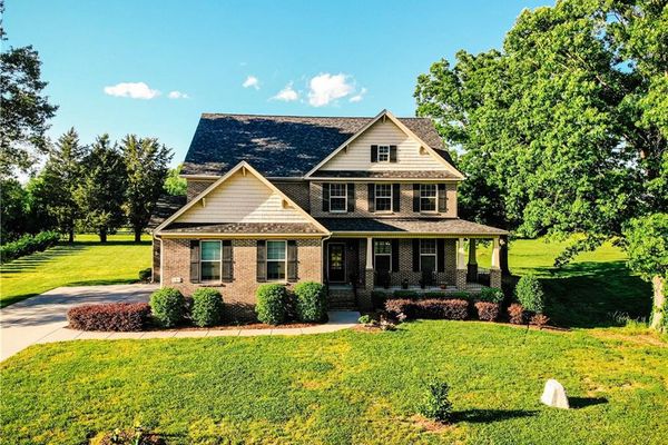105-kellams-creek-court-greensboro-north-carolina-neighborhoods