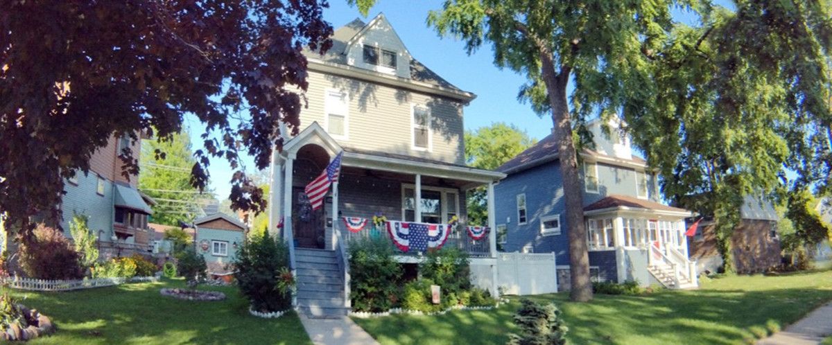 3239 Wesley Avenue