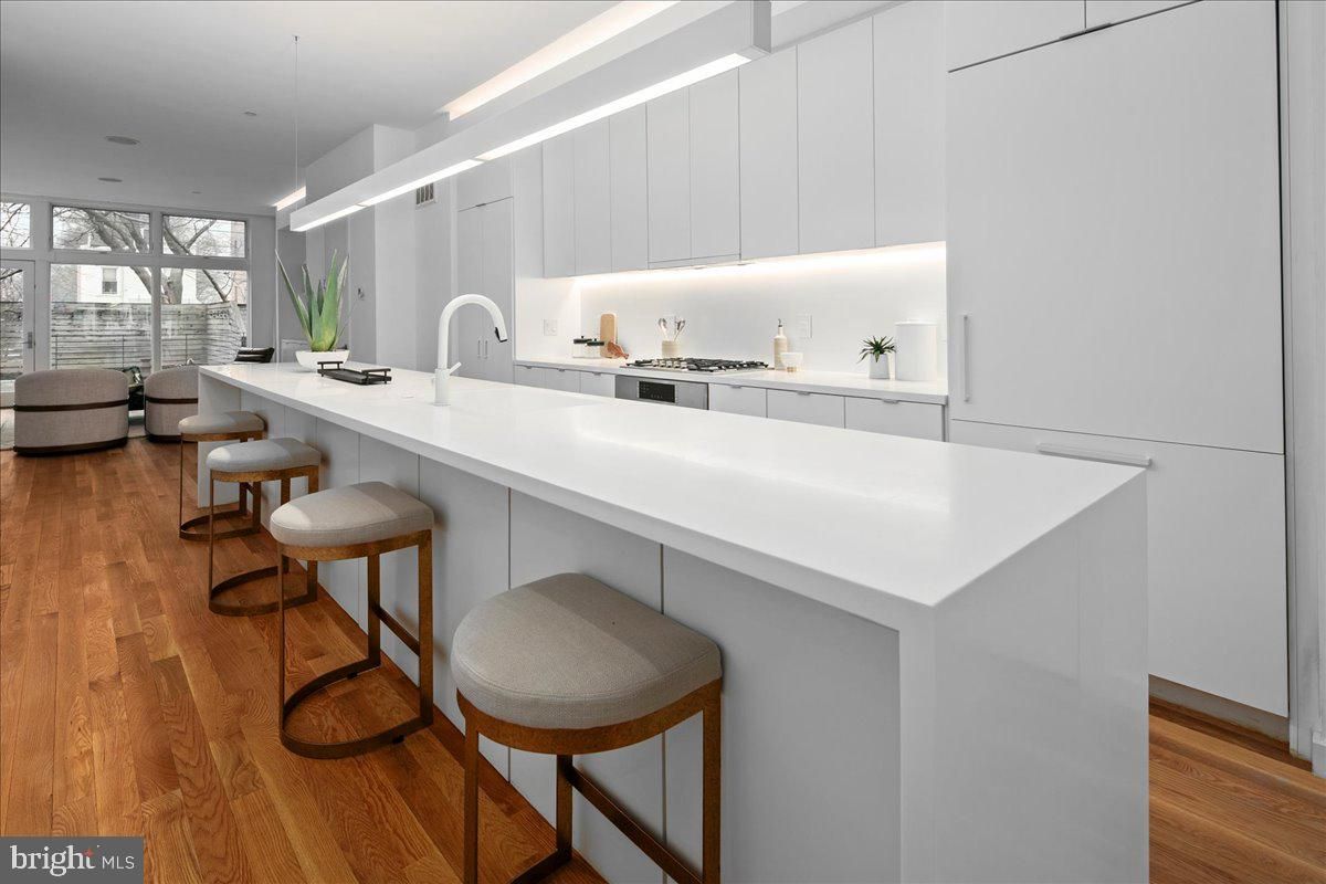 1541 6th Street Nw 1