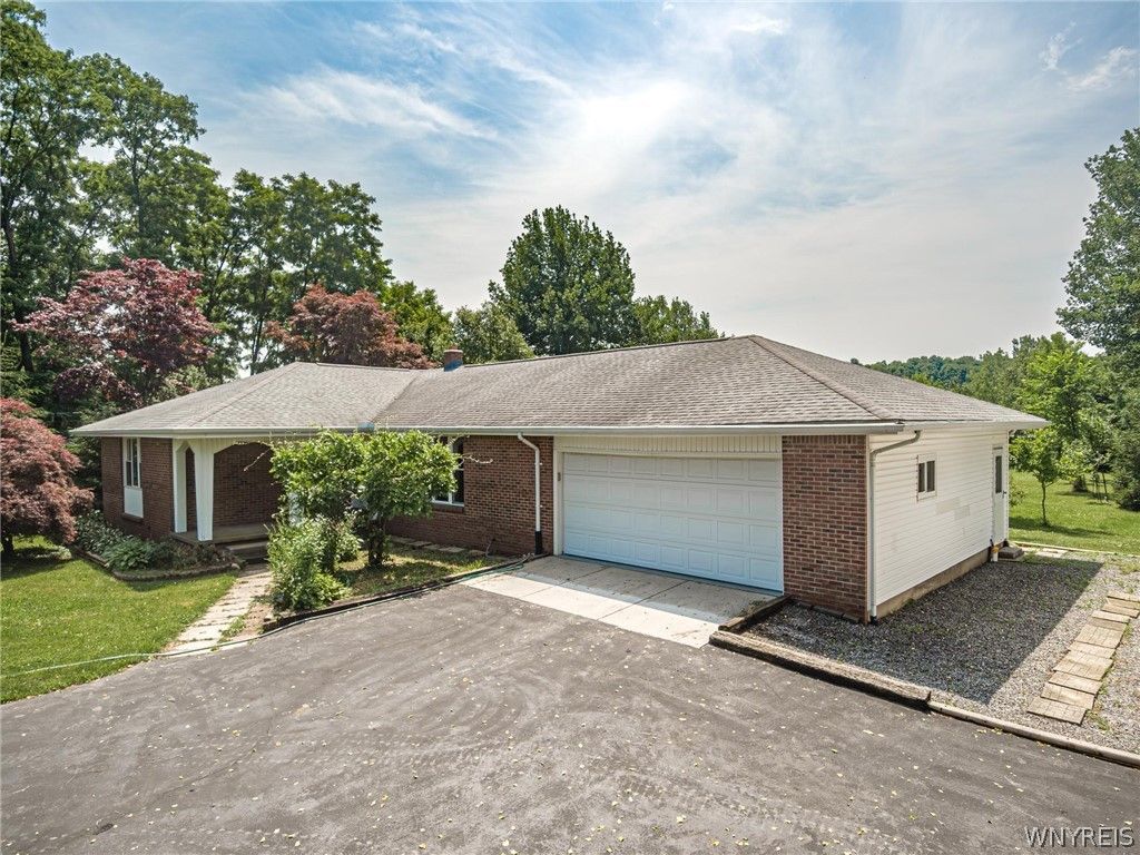 5322 Lower Mountain Road, Lockport, 14094, New York Lockport, New