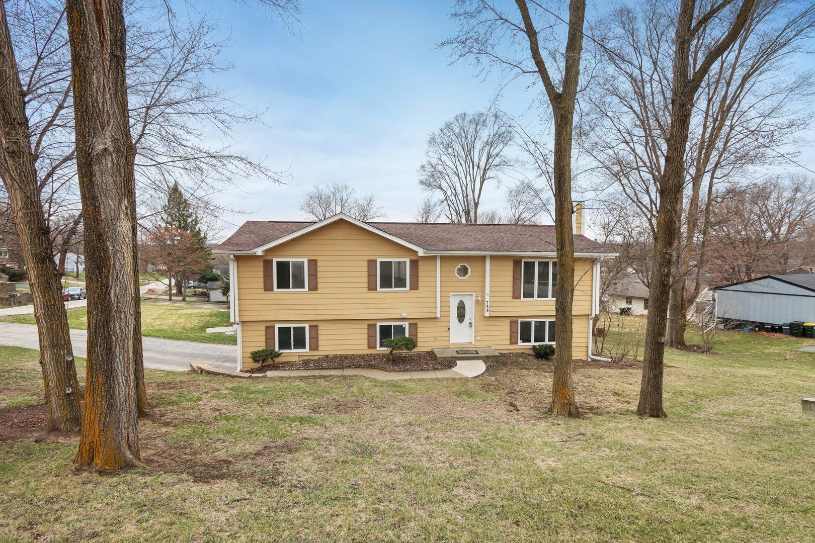 754 Willow Street