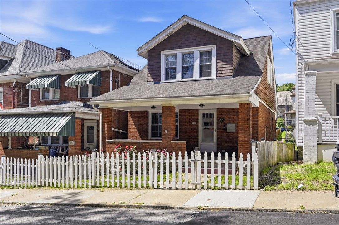 109 Clairtonica St