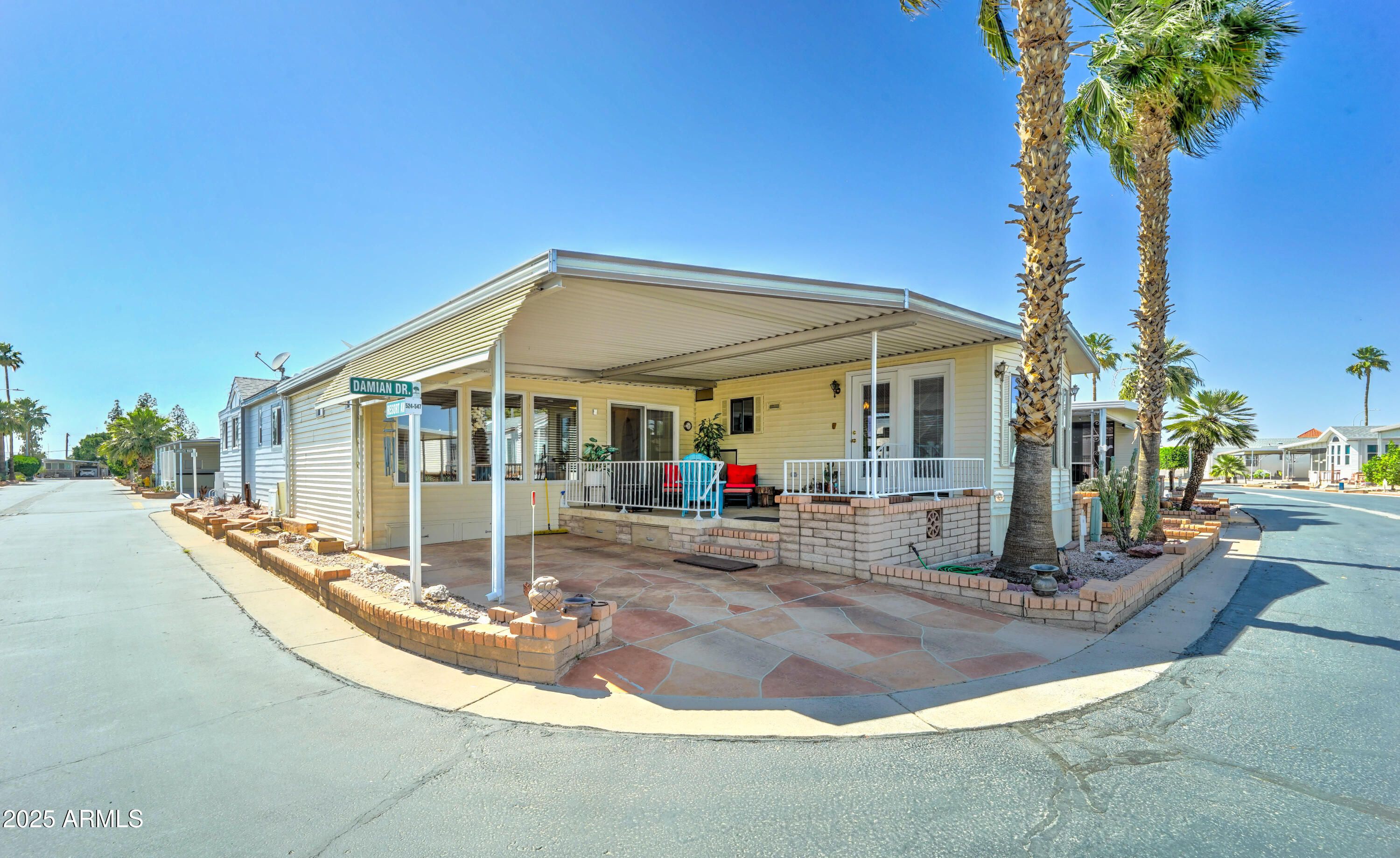 111 S Greenfield Road 547