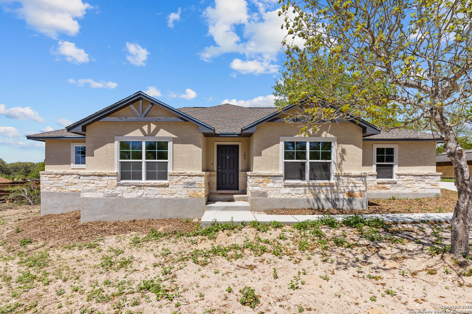145 Log Cabin