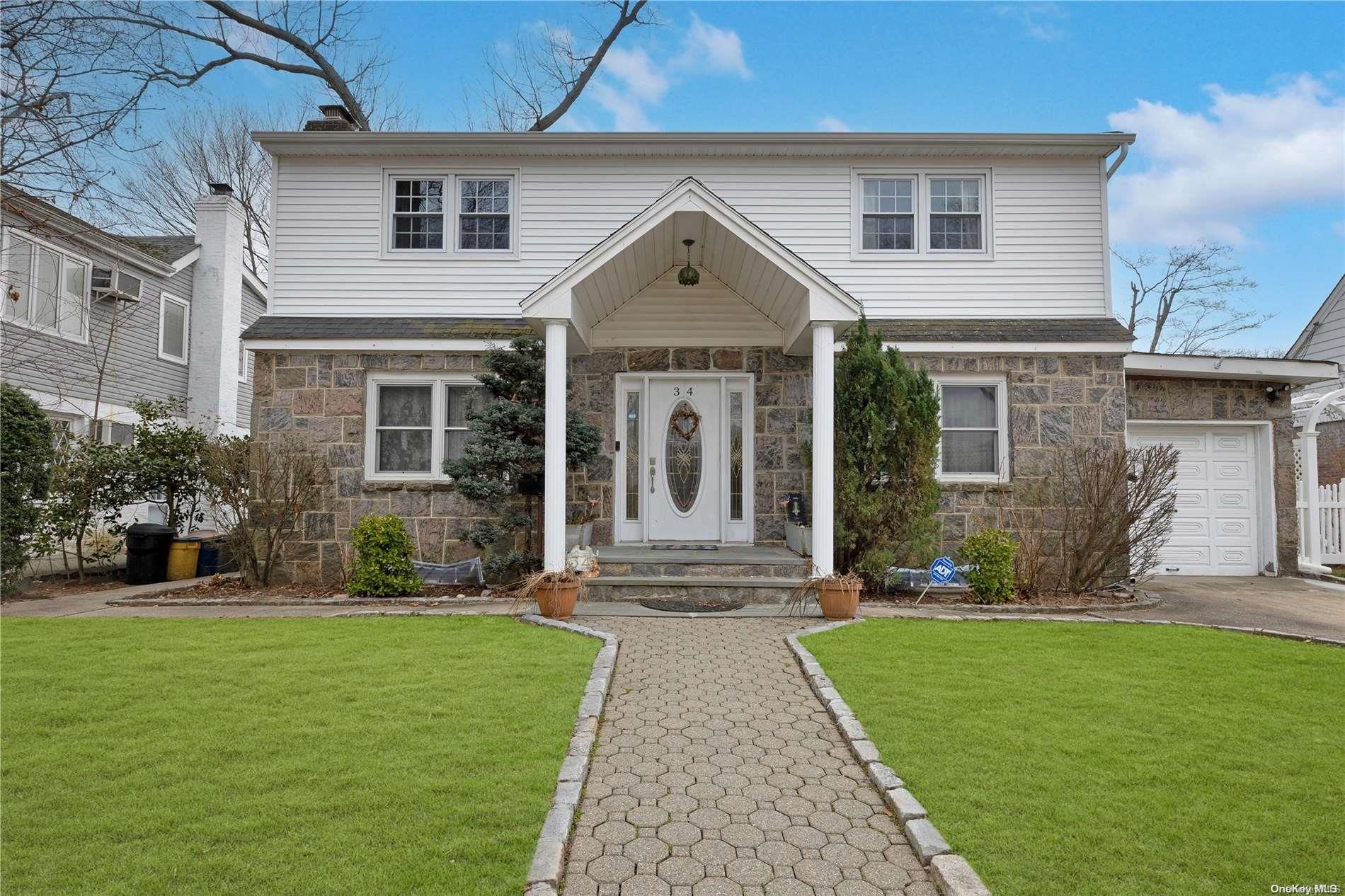 34 Oak Drive