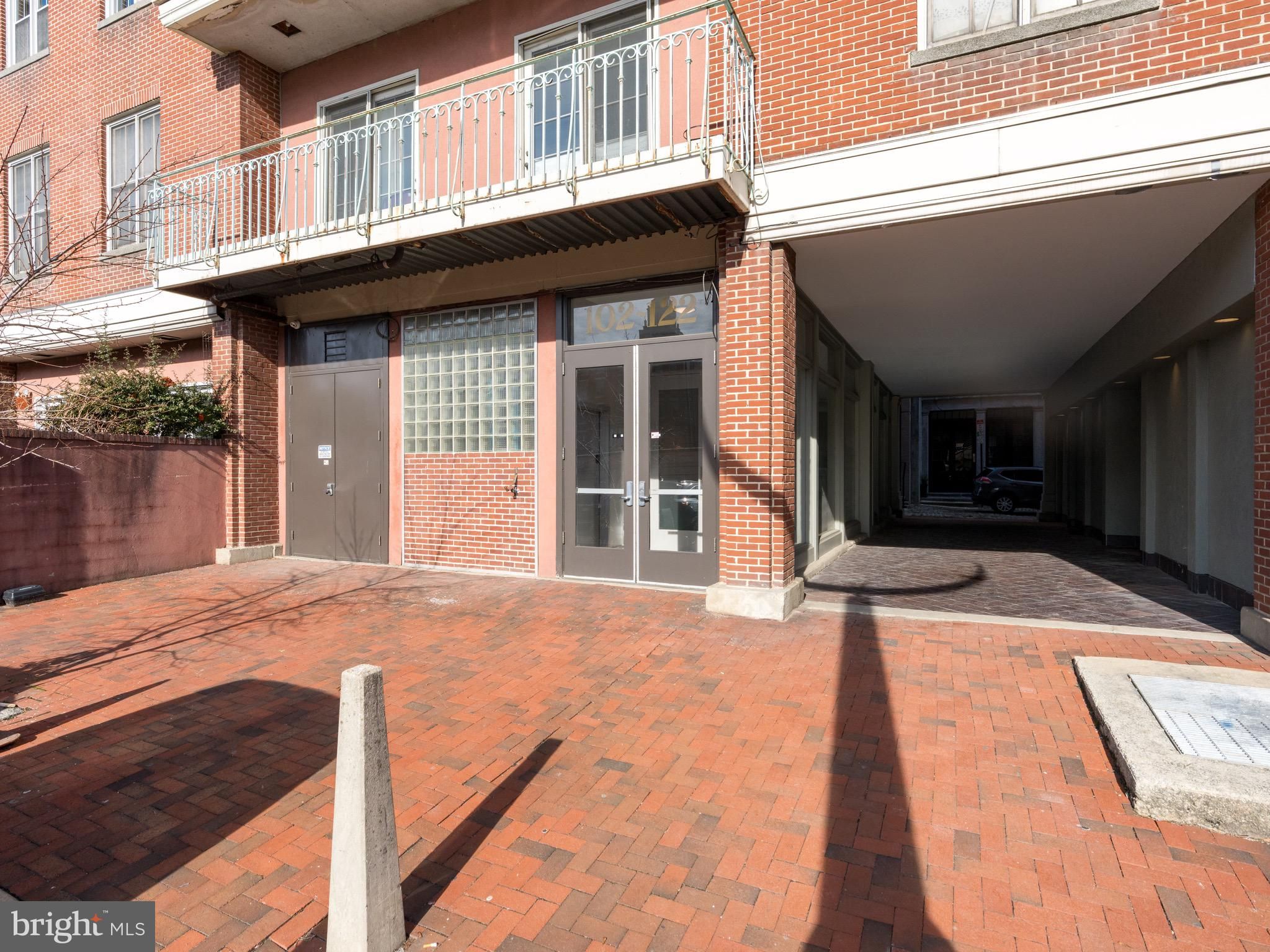 102 Church Street 122 301