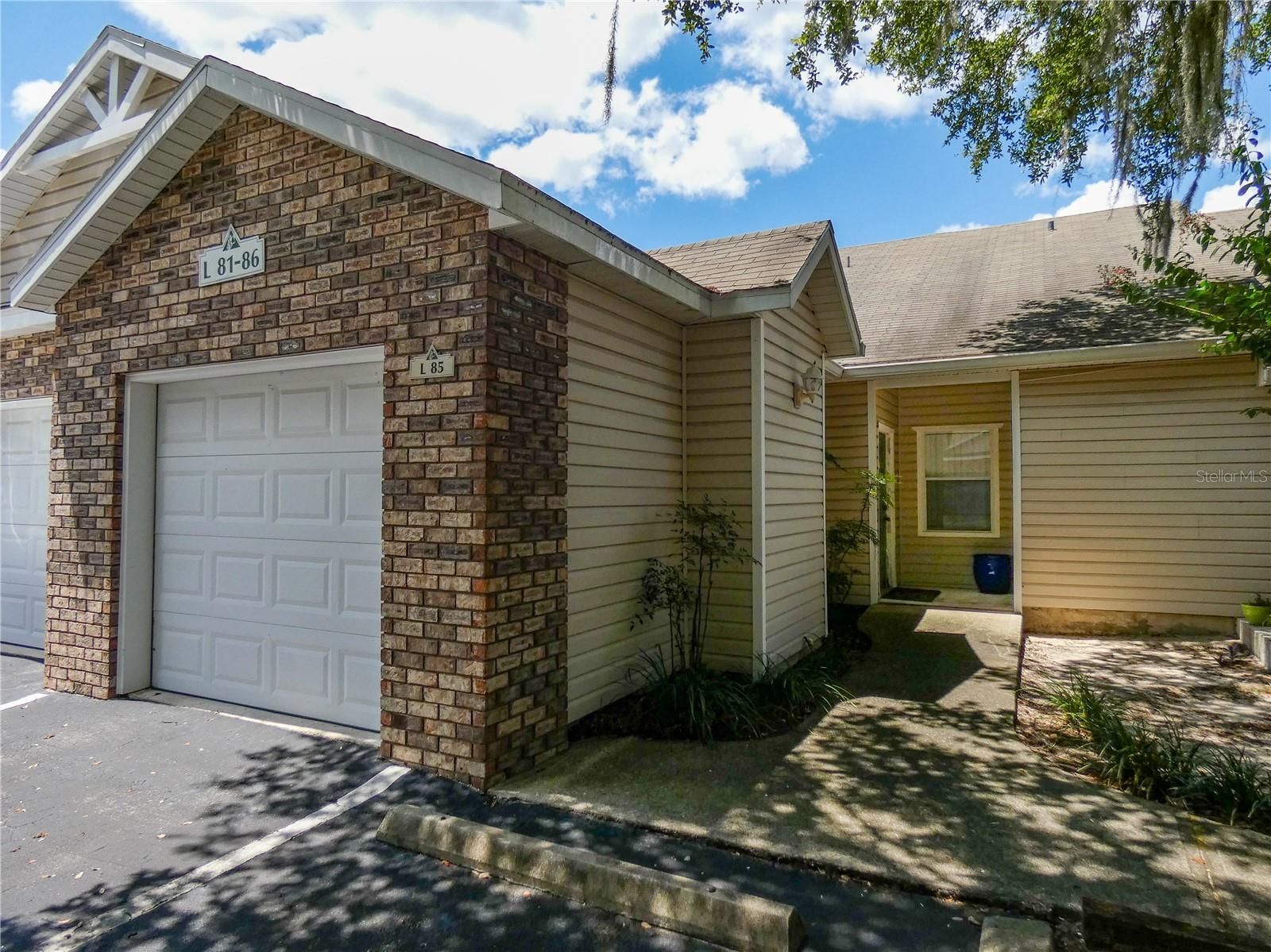 4700 Sw Archer Road 85