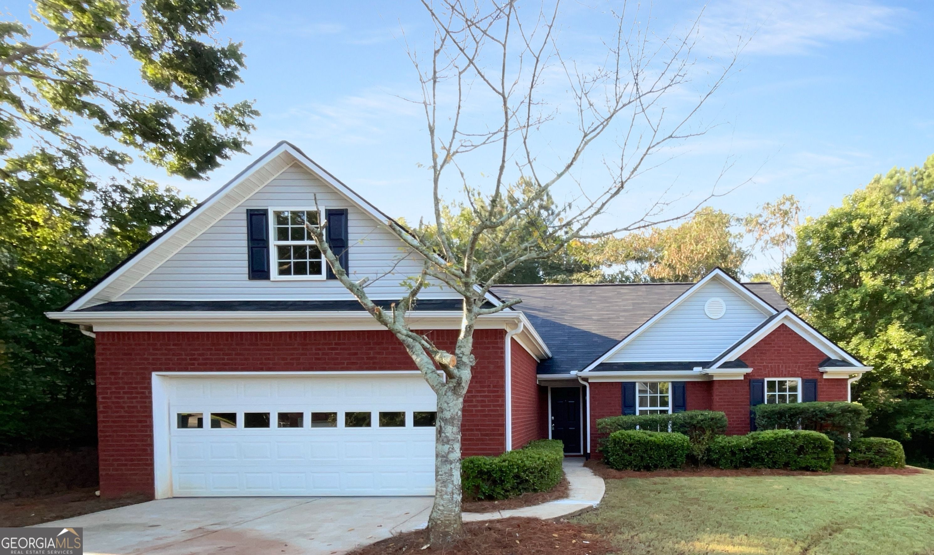 201 Cedar Rock Trace