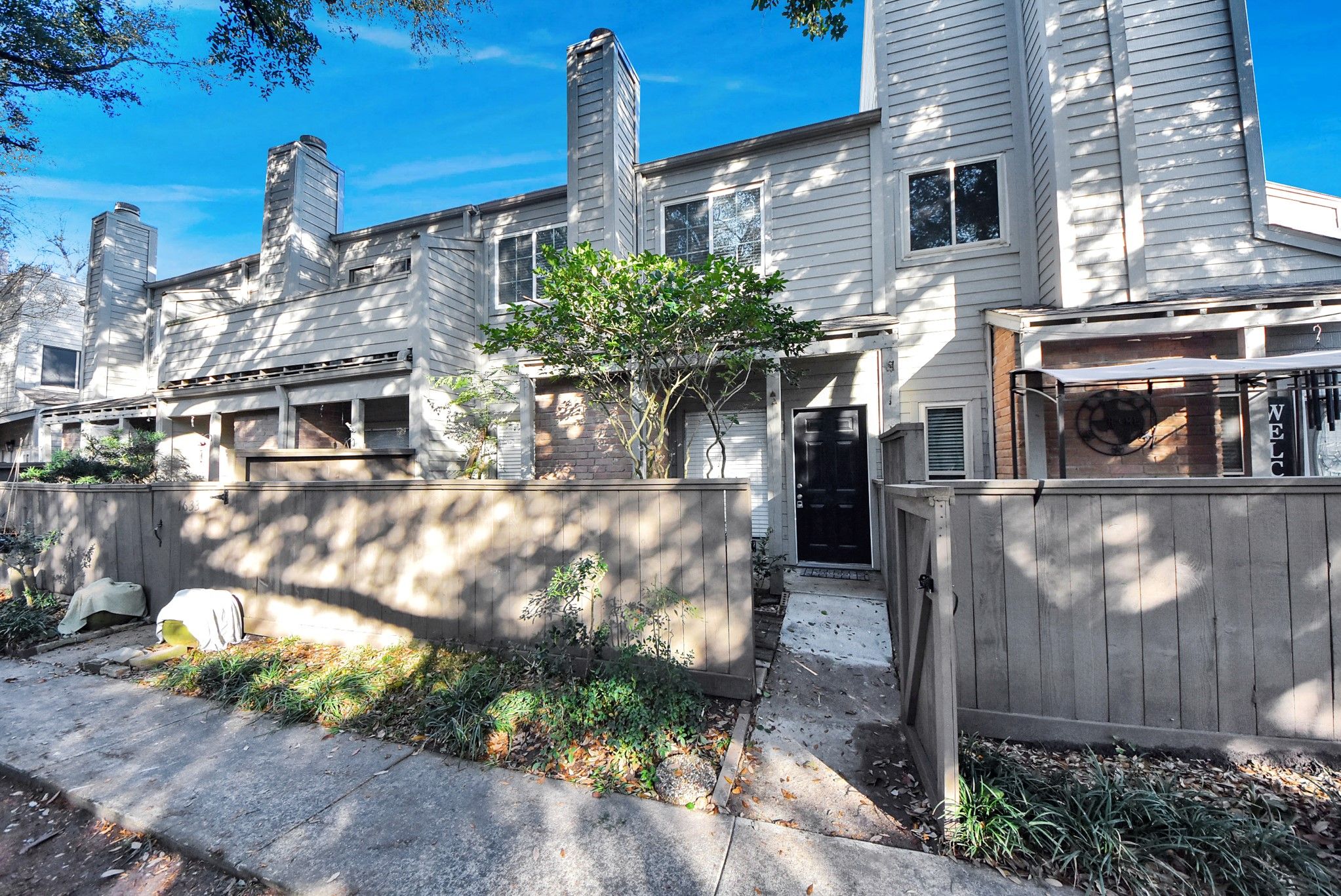 1635 Prairie Mark Ln Lane