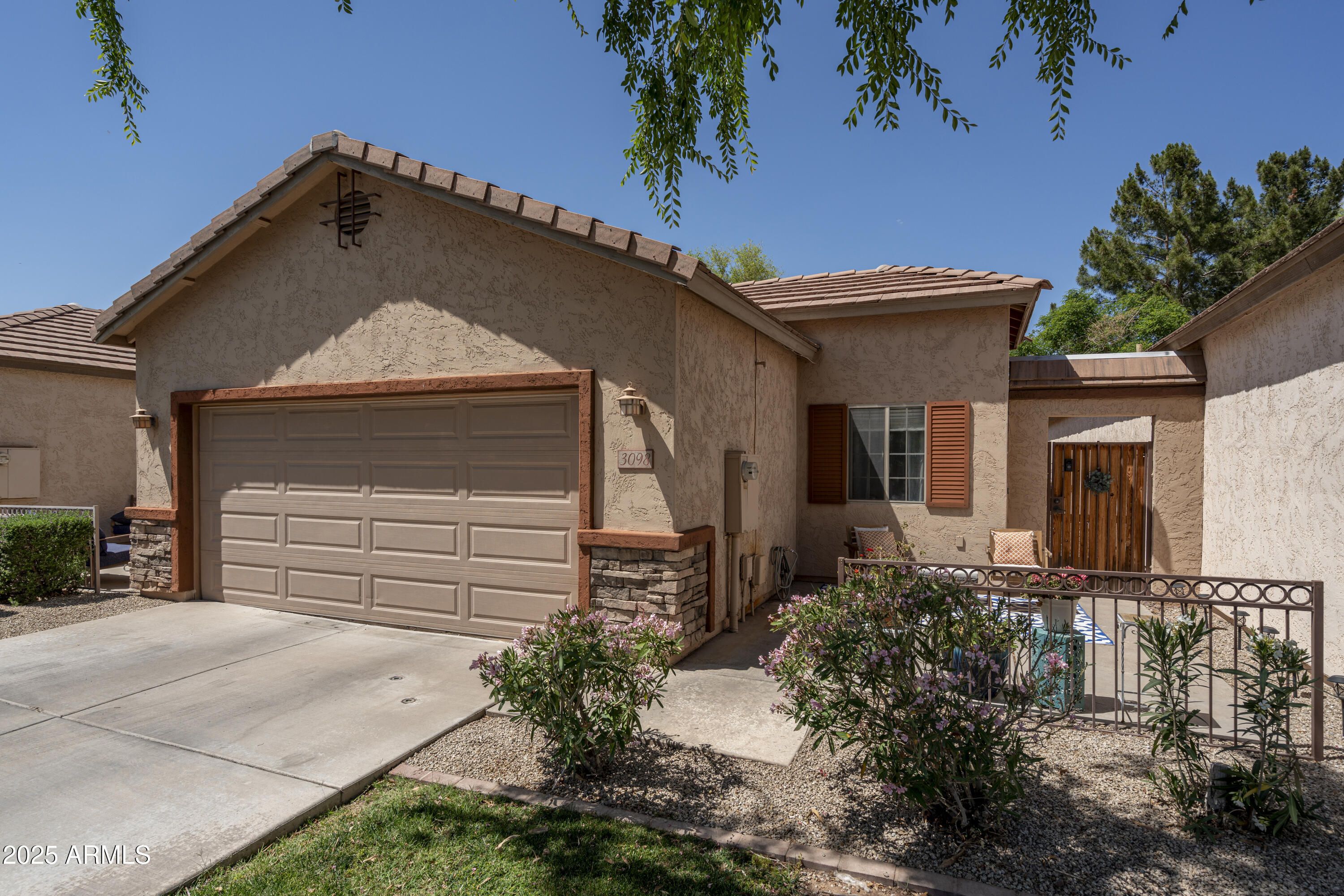 3098 E Stottler Drive