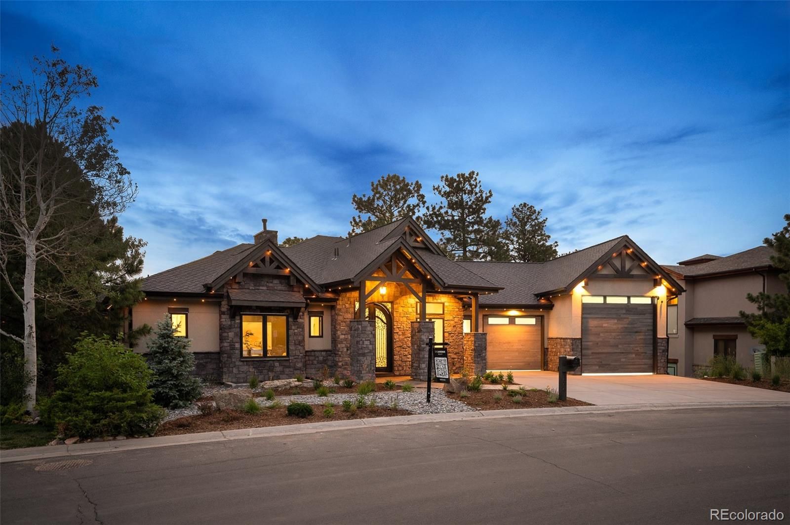 2554 Saddleback Drive