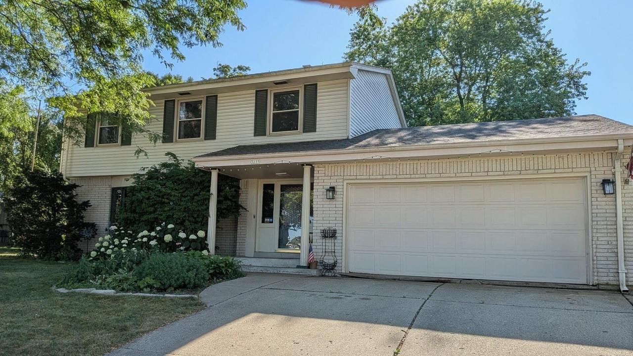 3235 S 123rd Street