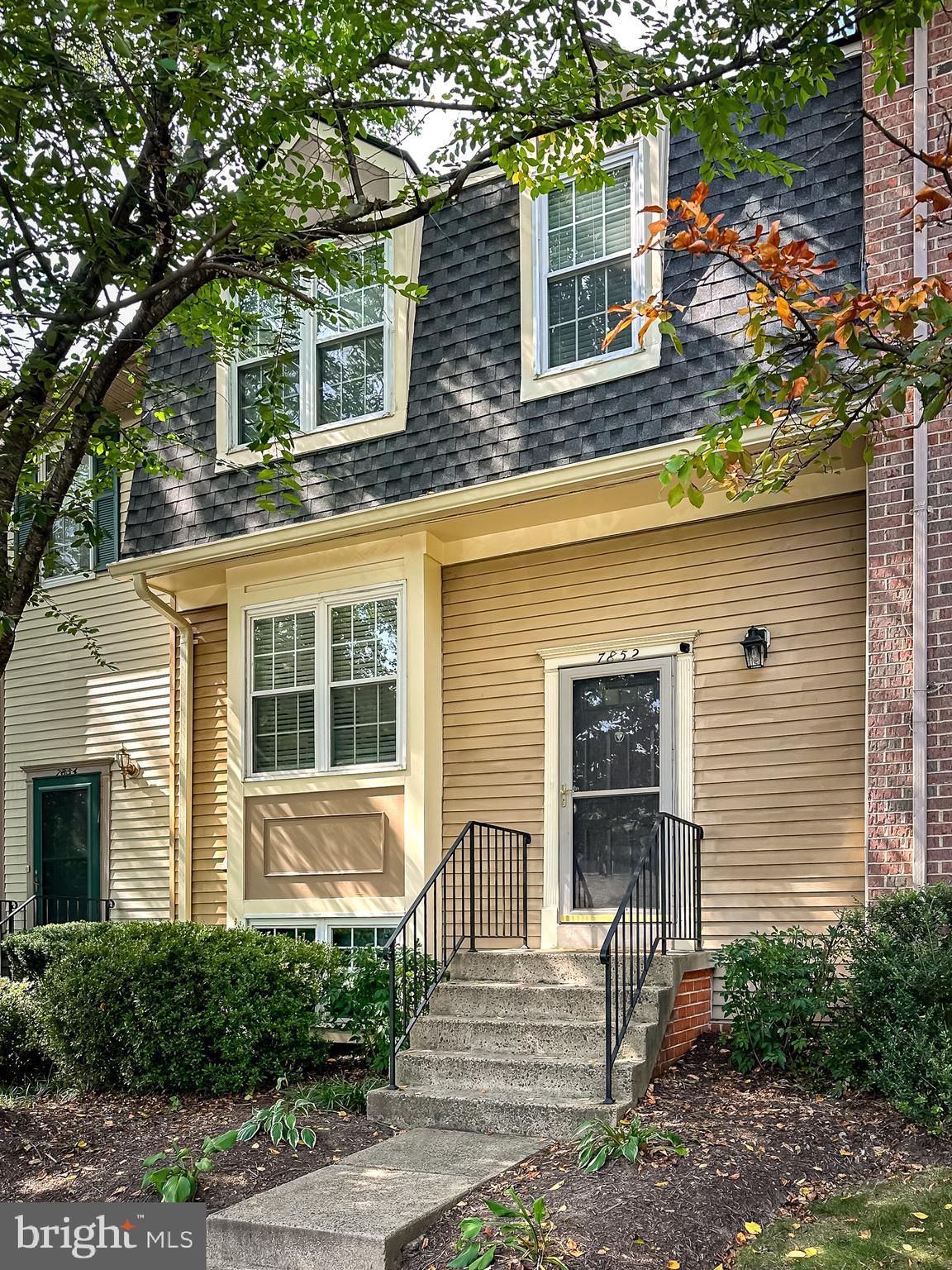 7852 Newport Glen Pass