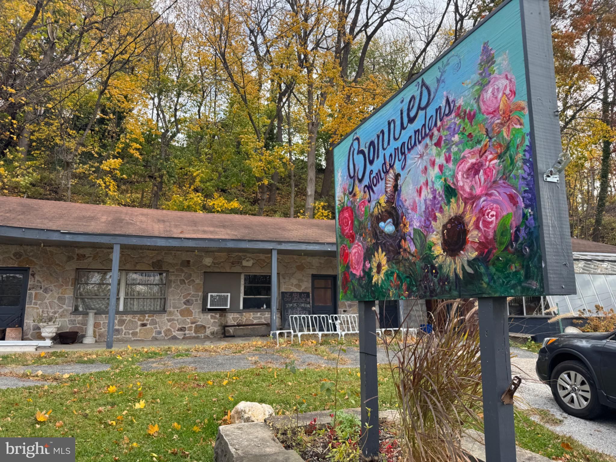 233 Scottdale Road
