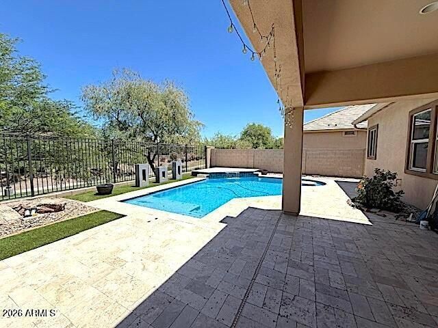 1142 E Bajor Street
