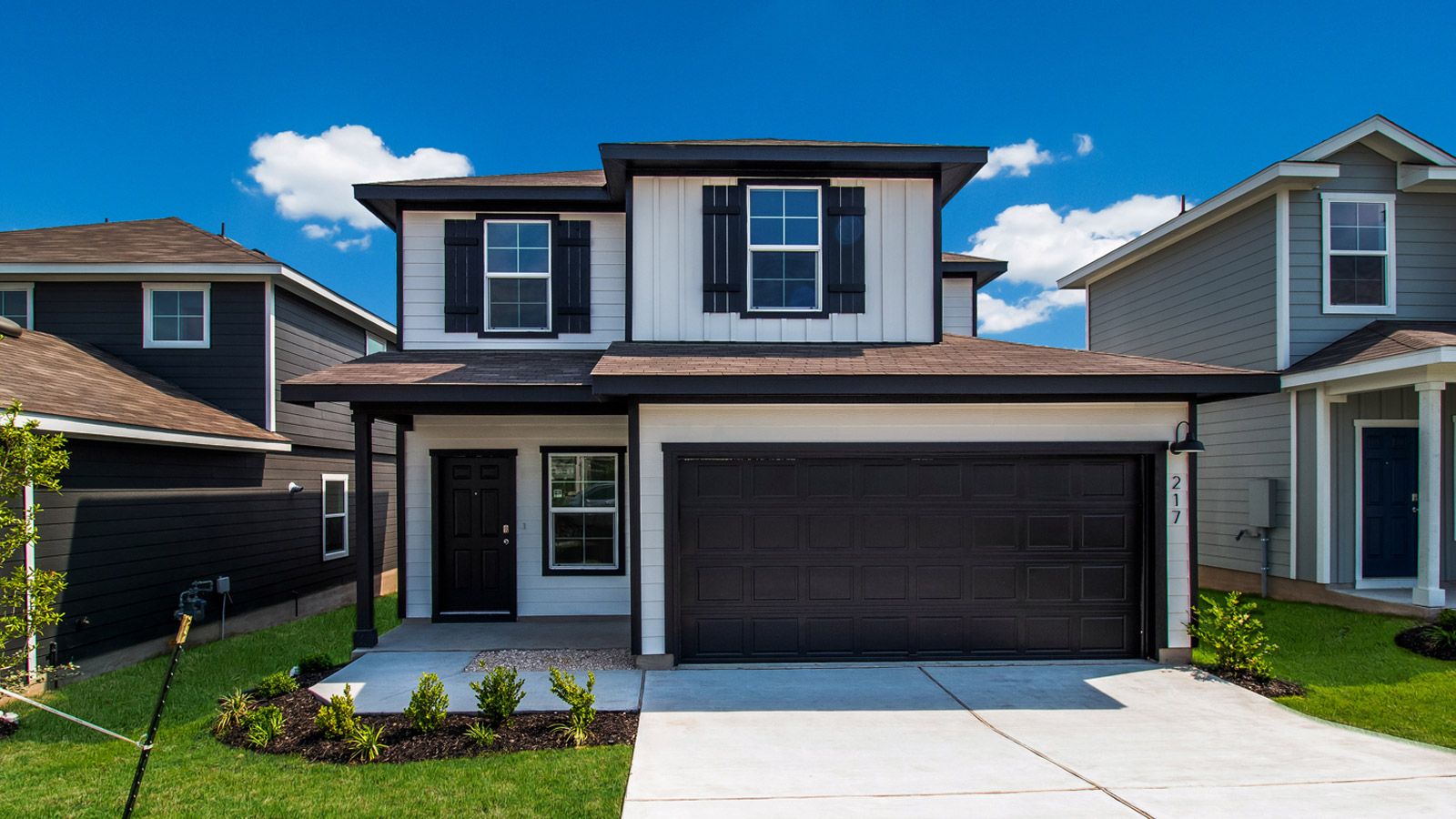 215 Arnold Loop