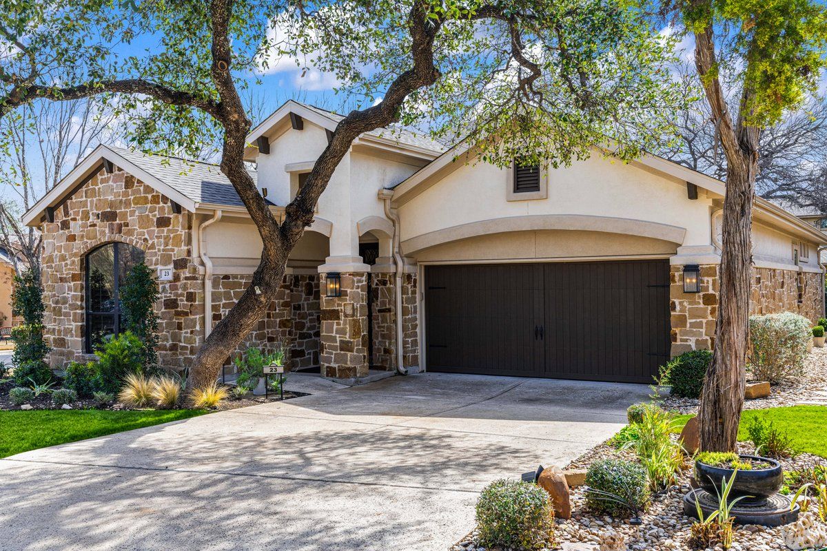 23 Prestonwood Circle