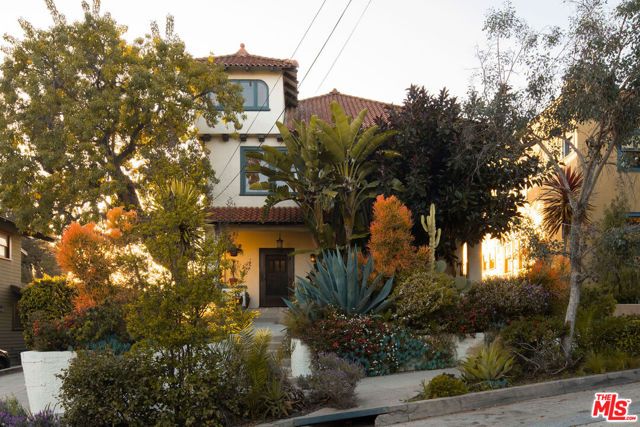 1128 W Kensington Road