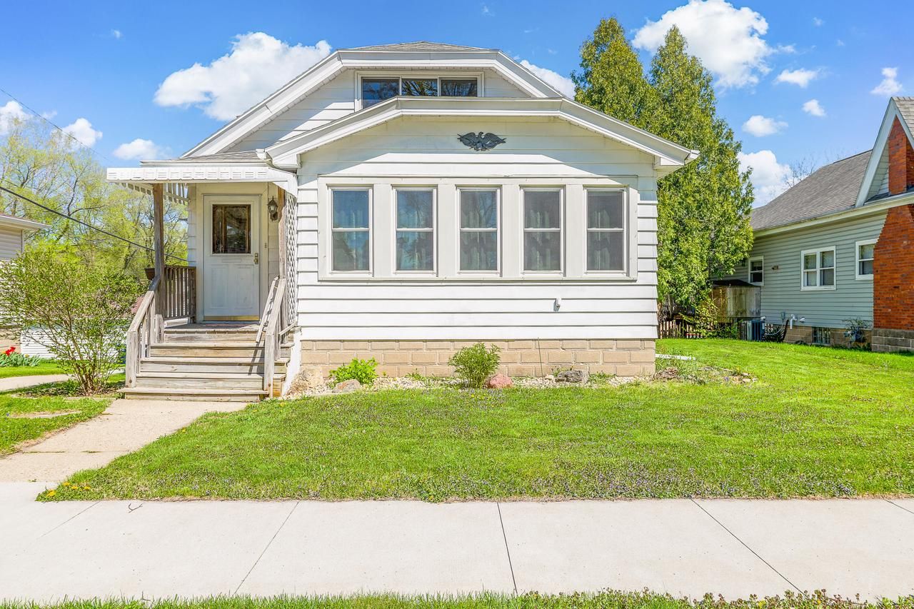 201 South Finch Street