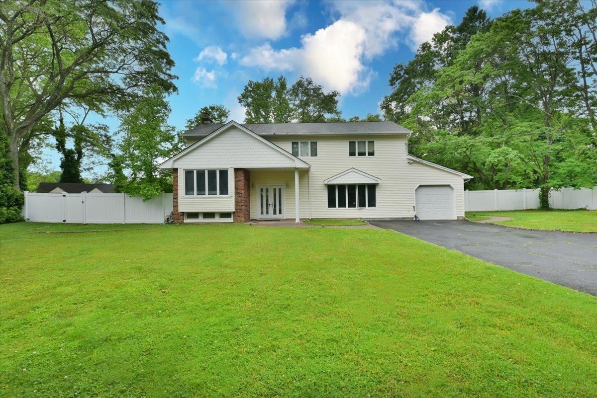 6 Attridge Court