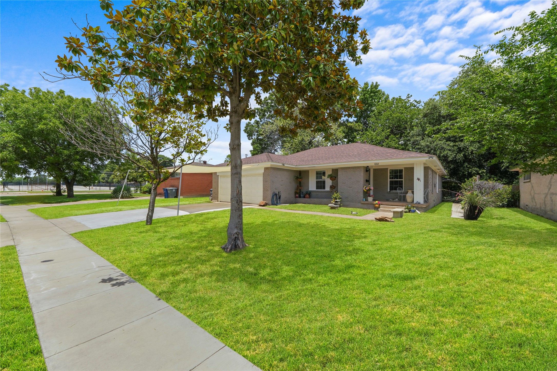 9209 Palisade Drive