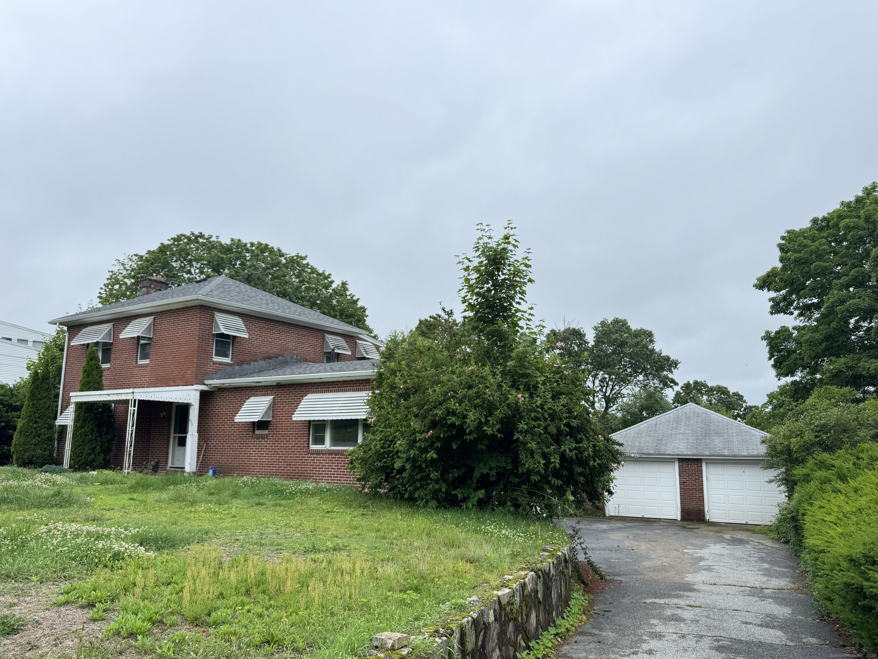605 Laurel Hill Road