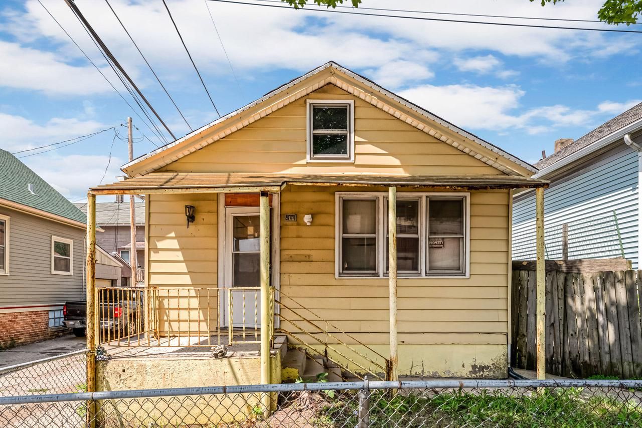 917 S 9th Street