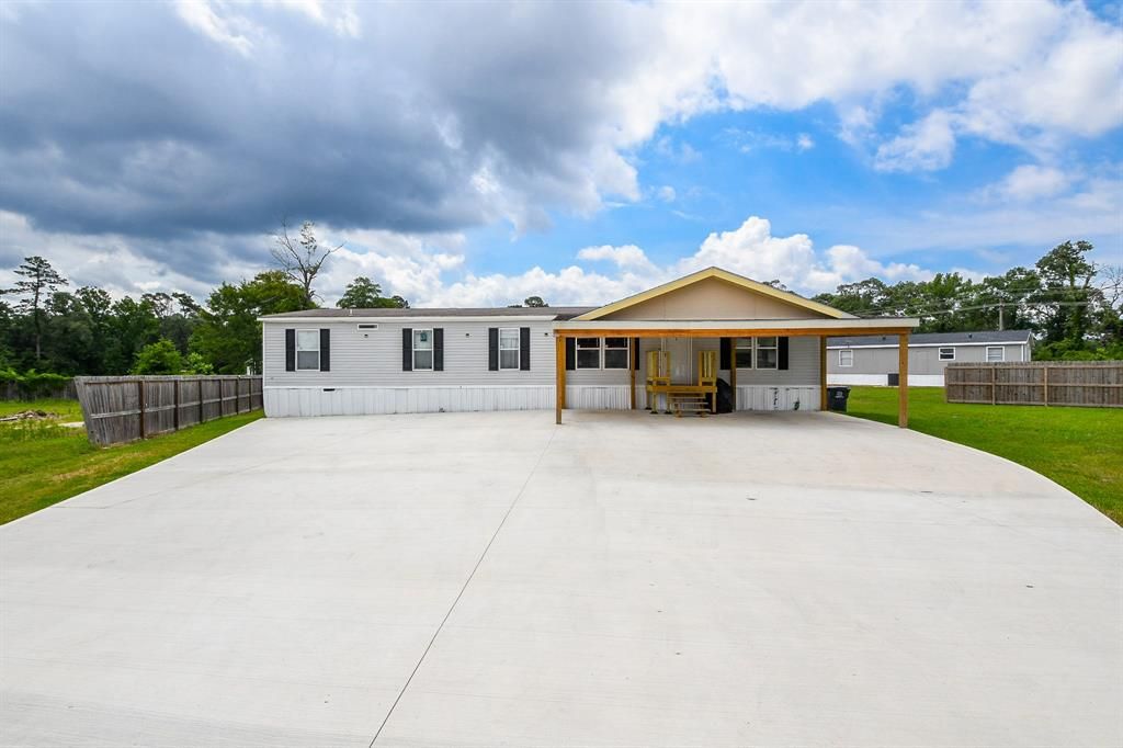 2421 Silver Dollar Court