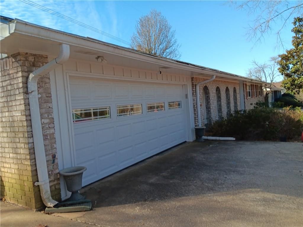 2479 Kingsland Drive