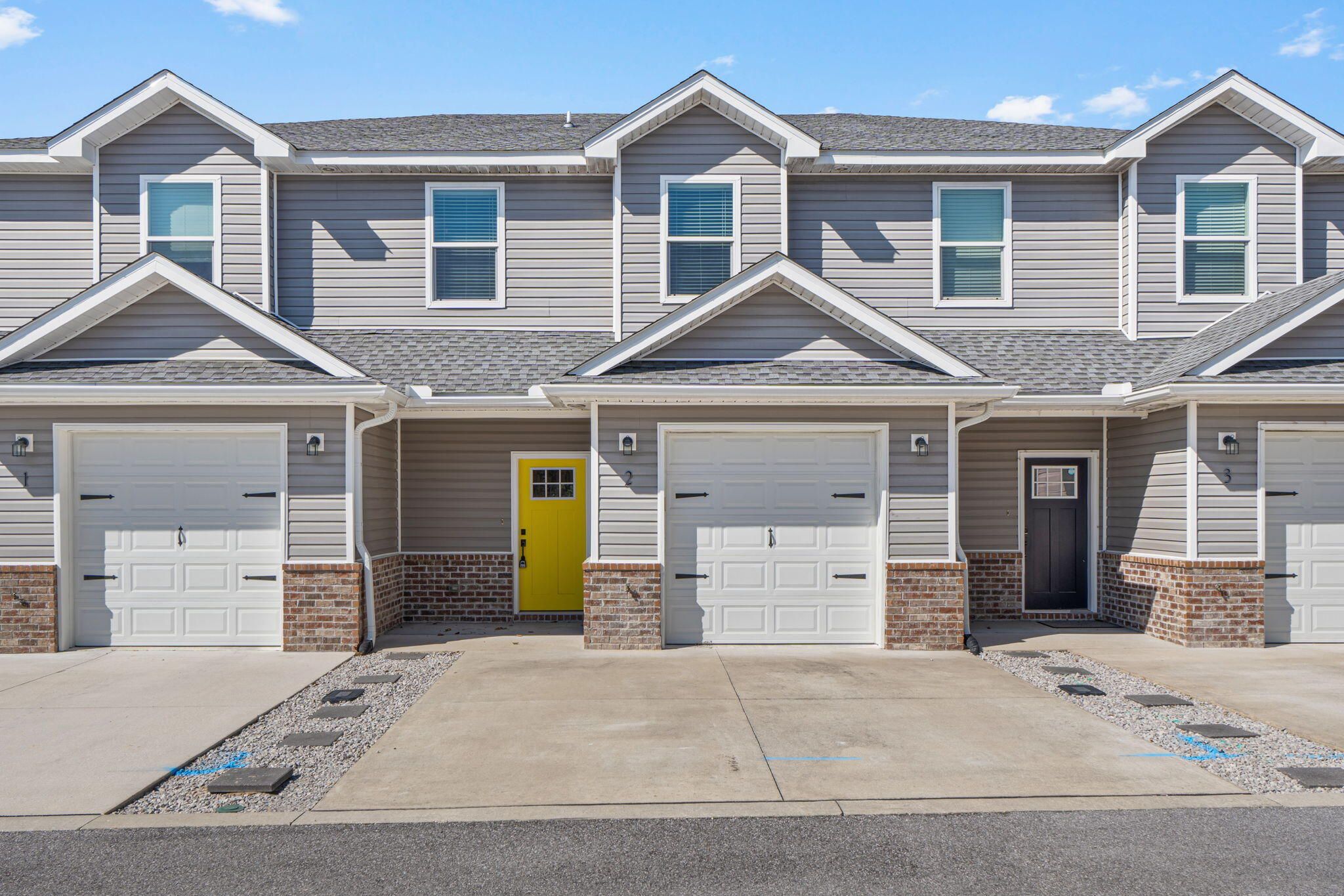 2 Praiseworthy Drive