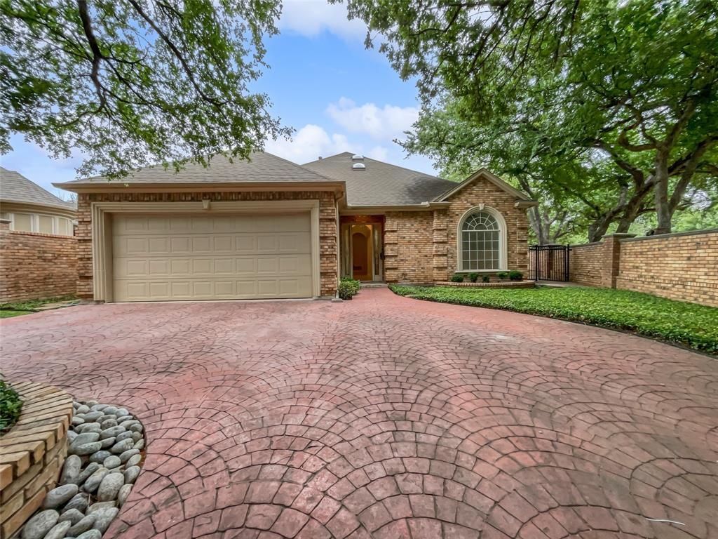 1021 Villa Drive