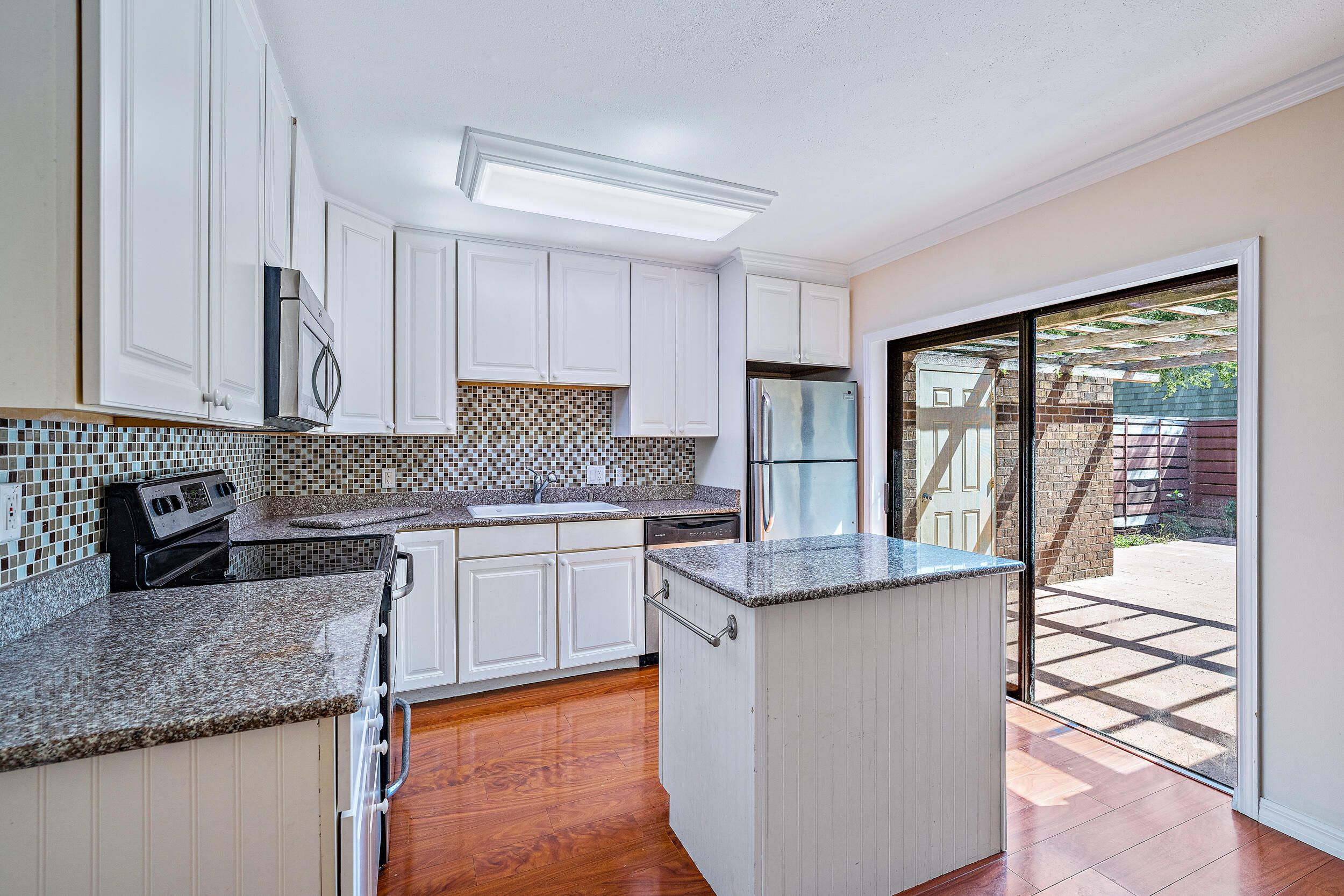 1221 12th Terrace