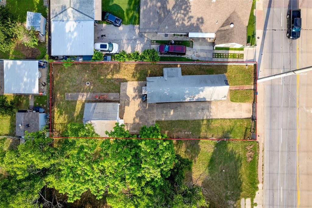 1413 Singleton Boulevard