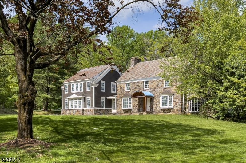 20 Lake Rd
