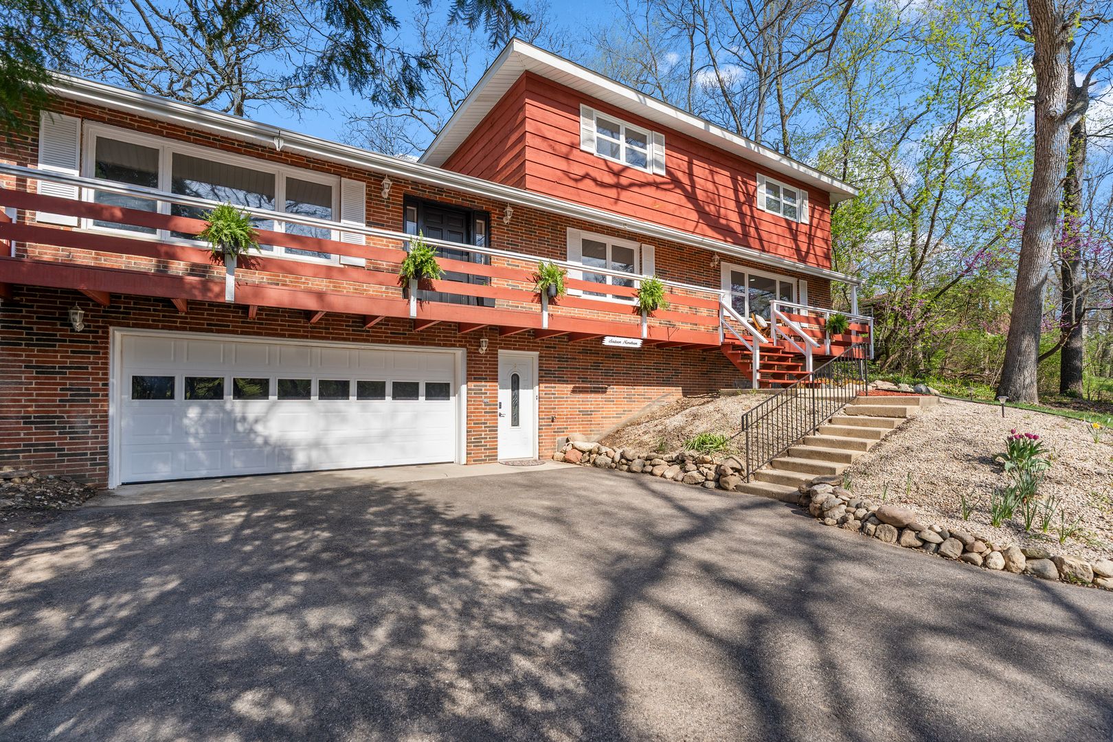 1619 Mar Drive