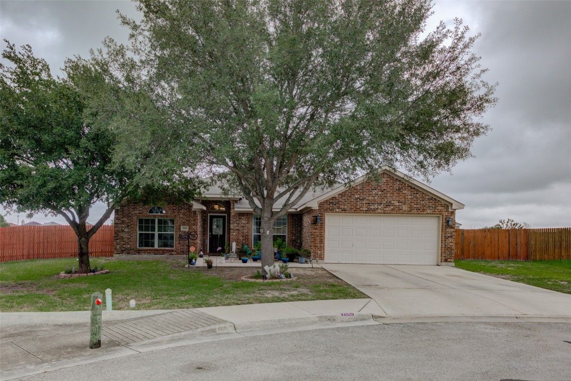 700 Indian Blanket Street