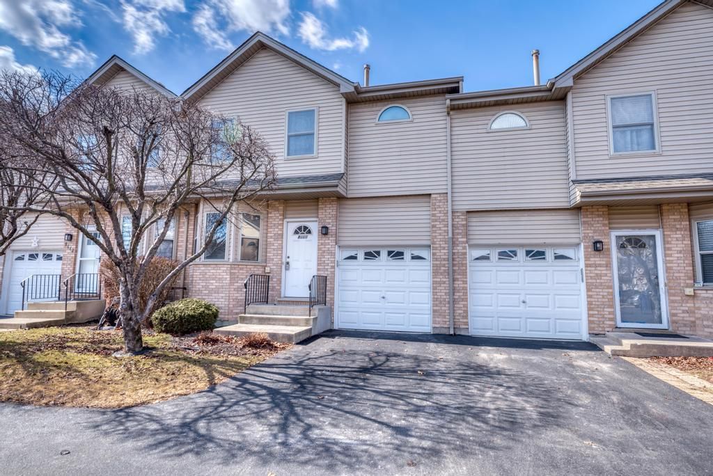 8660 Thomas Charles Lane