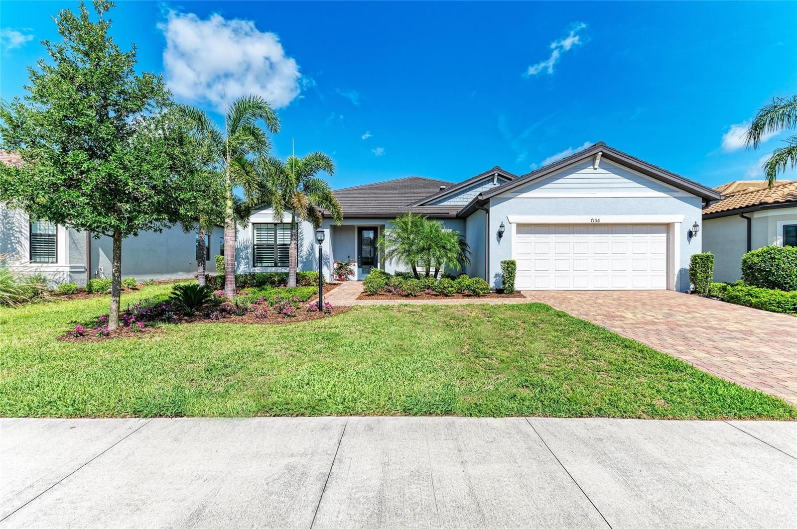 7136 Summerland Cove