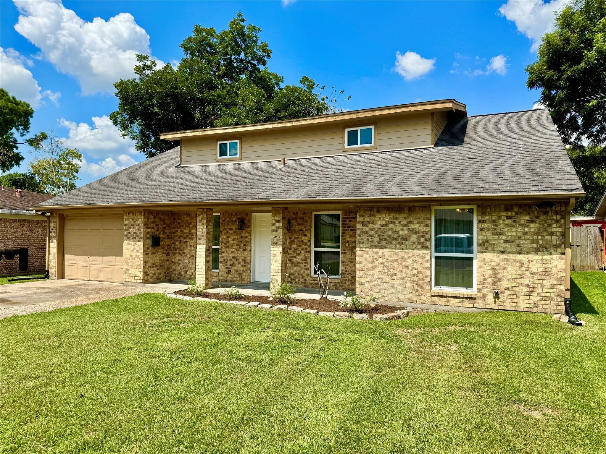 5314 Royal Oak Drive