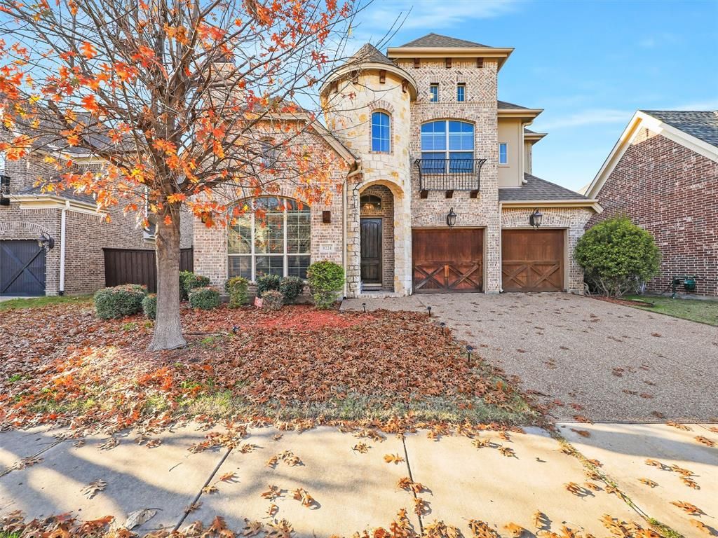 8224 Lindsay Gardens