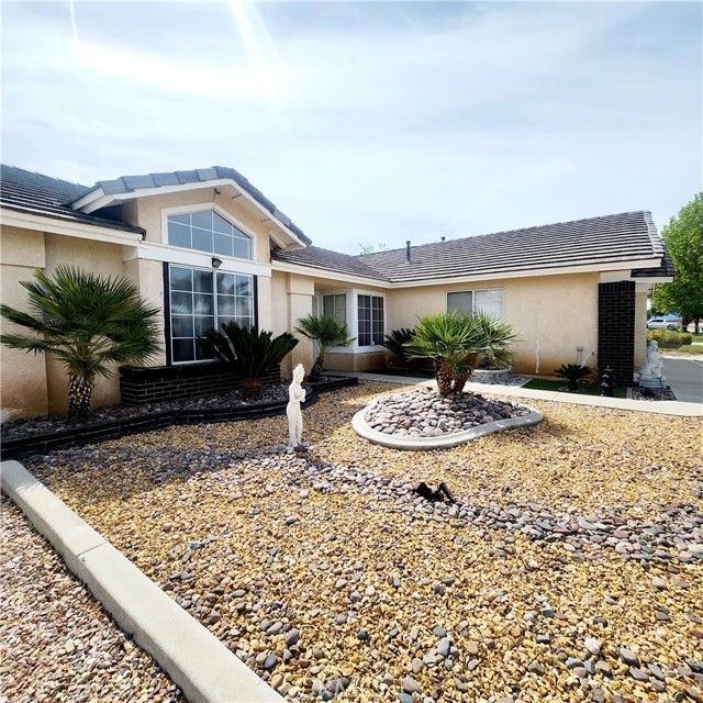 6777 Cottonwood Avenue