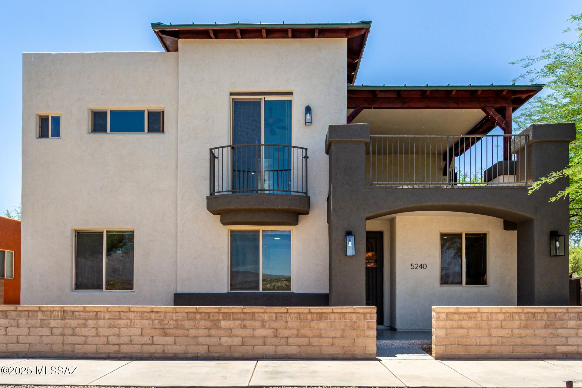 5240 S Nightbloom Way