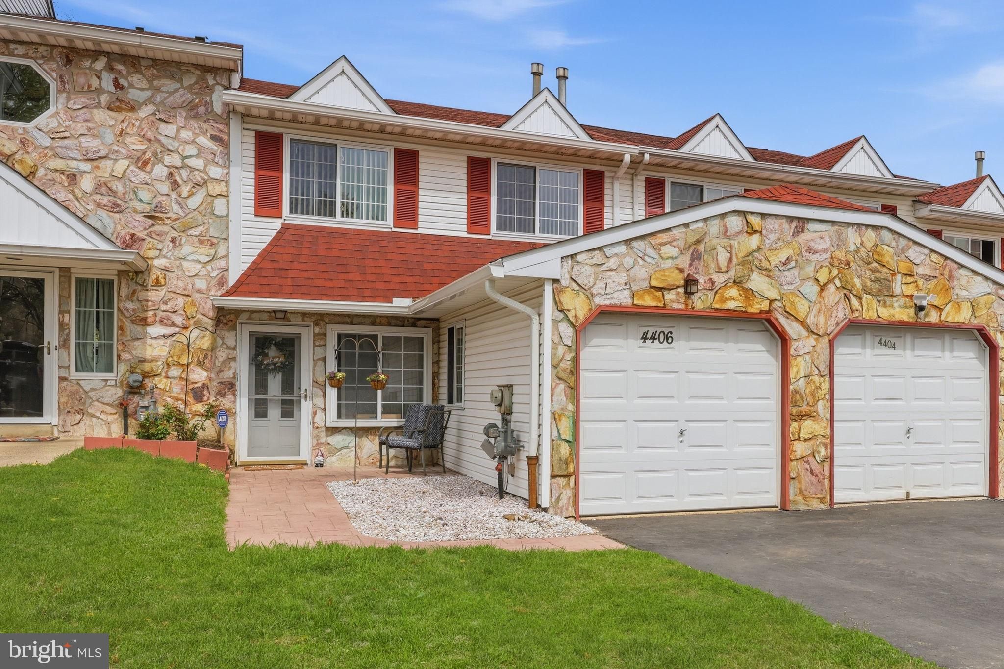 4406 Ernie Davis Circle