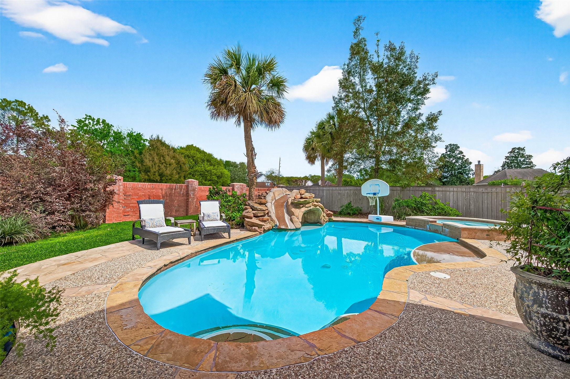 35 Hannahs Way Court